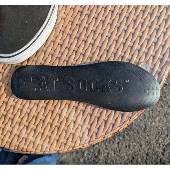 Vans Women's Black Slip-On Shoes - Picture 11 of 11